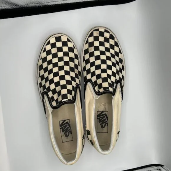VANS Classic Slip-On Checkerboard Shoe - Picture 3 of 5